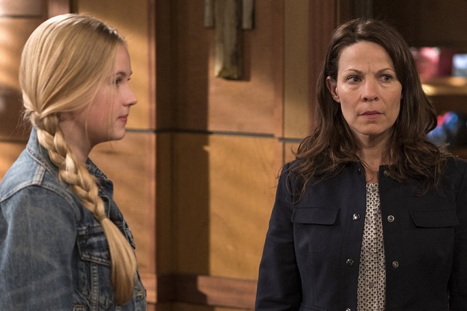 LAW & ORDER: SPECIAL VICTIMS UNIT -- "Surrendering Noah" Episode 1623 -- Pictured: (l-r) Danika Yarosh as Ariel Thornhill, Martha Thornhill as Lili Taylor -- (Photo by: Michael Parmelee/NBC)