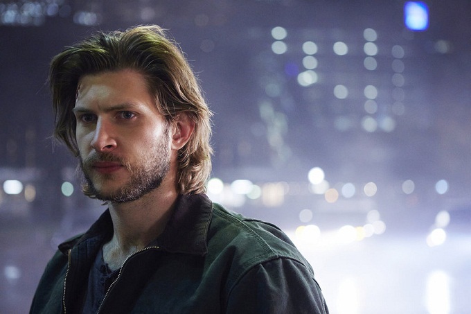 BITTEN -- "Fine Temporum" Episode 210 -- Pictured: Greyston Holt as Clay Danvers -- (Photo by: Shane Mahood/She-Wolf Season 2 Productions Inc.)