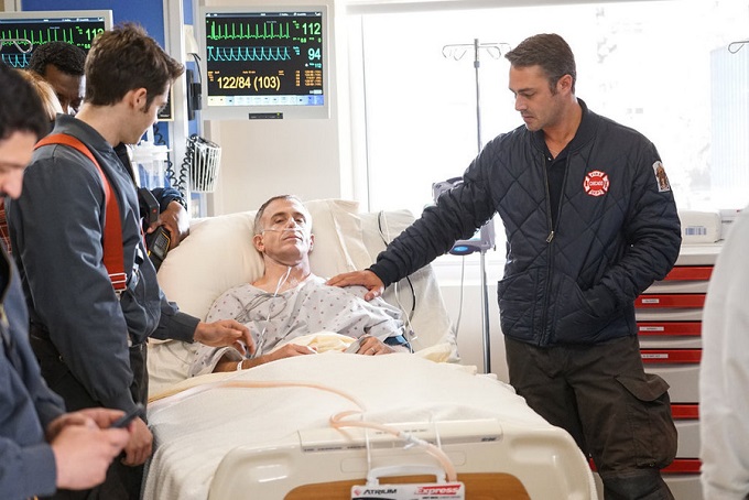 CHICAGO FIRE -- "The Beating Heart" Episode 410 -- Pictured: (l-r) David Eigenberg as Christopher Herrmann, Taylor Kinney as Kelly Severide -- (Photo by: Elizabeth Morris/NBC)