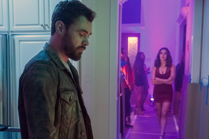 CHICAGO P.D. -- "Knocked The Family Right Out" Episode 311 -- Pictured: (l-r) John Flueger as Adam Ruzek, Marina Squerciati as Kim Burgess -- (Photo by: Matt Dinerstein/NBC)