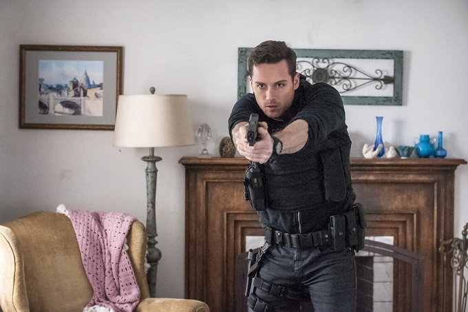 CHICAGO P.D. -- "Knocked The Family Right Out" Episode 311 -- Pictured: Jesse Lee Soffer as Jay Halstead -- (Photo by: Matt Dinerstein/NBC)