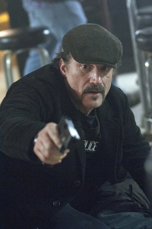 CHICAGO P.D. -- "Looking Out For Stateville" Episode 312 -- Pictured: Elias Koteas as Alvin Olinsky -- (Photo by: Matt Dinerstein/NBC)