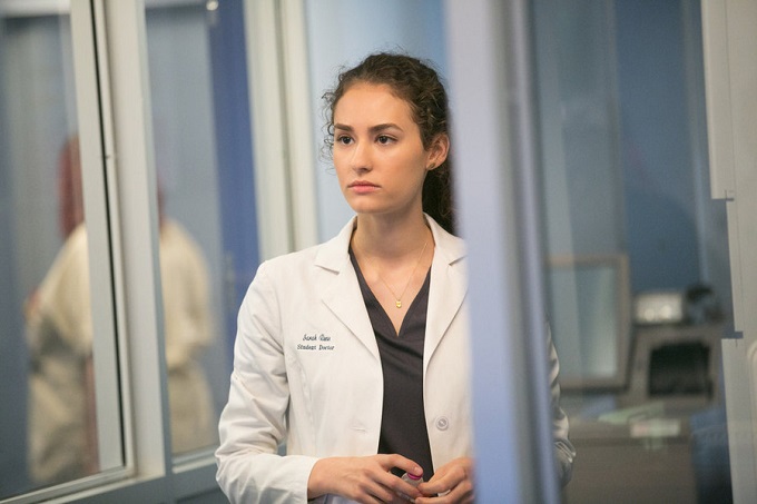 CHICAGO MED -- "Malignant" Episode 105 -- Pictured: Rachel DiPillo as Dr. Sarah Reese -- (Photo by: Elizabeth Sisson/NBC)