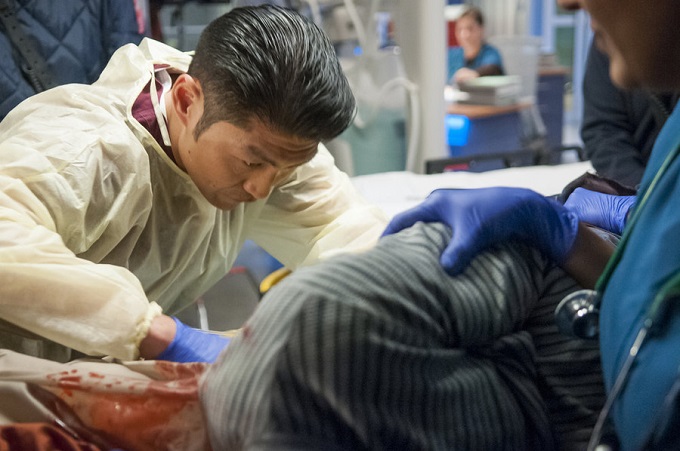 CHICAGO MED -- "Malignant" Episode 105 -- Pictured: Brian Tee as Dr. Ethan Choi -- (Photo by: Matt Dinerstein/NBC)