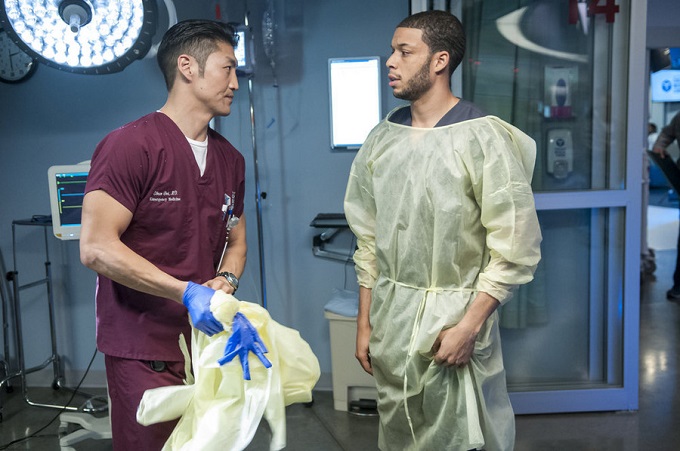 CHICAGO MED -- "Malignant" Episode 105 -- Pictured: (l-r) Brian Tee as Dr. Ethan Choi, Roland Buck lll as Noah Sexton -- (Photo by: Matt Dinerstein/NBC)