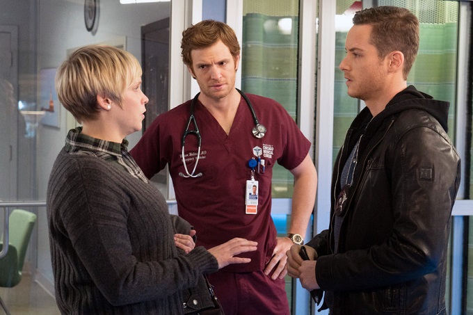 CHICAGO MED -- "Saints" Episode 107 -- Pictured: (l-r) Allison Latta as Amber, Nick Gehlfuss as Dr. Will Halstead, Jesse Lee Soffer as Jay Halstead -- (Photo by: Elizabeth Sisson/NBC)