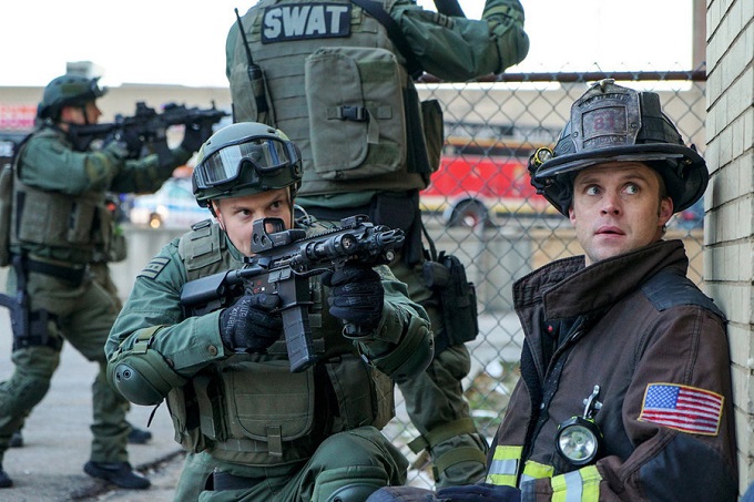 CHICAGO FIRE -- "The Sky Is Falling" Episode 413 -- Pictured: Jesse Spencer as Matthew Casey -- (Photo by: Elizabeth Morris/NBC)
