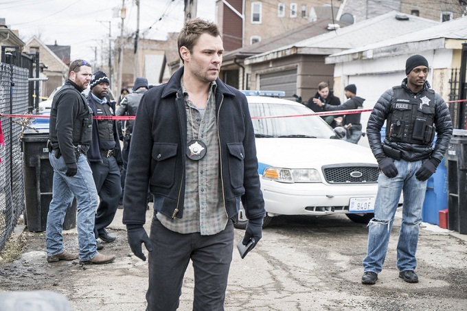 CHICAGO P.D. -- "The Cases That Need to Be Solved" Episode 316 -- Pictured: Patrick John Flueger as Adam Ruzek -- (Photo by: Matt Dinerstein/NBC)