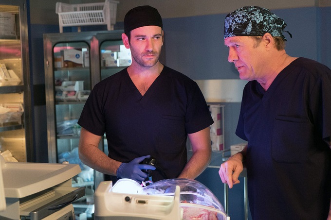 CHICAGO MED -- "Clarity" Episode 110 -- Pictured: (l-r) Colin Donnell as Dr. Connor Rhodes, Gregg Henry as Dr. Downey -- (Photo by: Elizabeth Sisson/NBC)