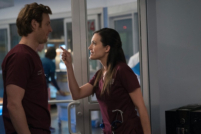 CHICAGO MED -- "Clarity" Episode 110 -- Pictured: (l-r) Nick Gehlfuss as Dr. Will Halstead, Torrey DeVitto as Dr. Natalie Manning -- (Photo by: Elizabeth Sisson/NBC)
