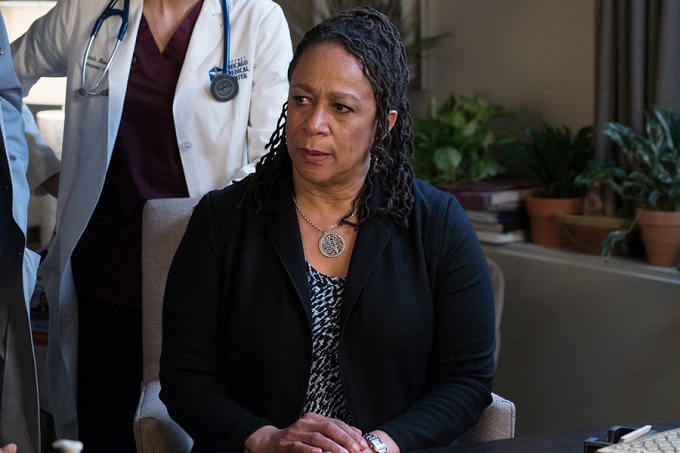 CHICAGO MED -- "Reunion" Episode 108 -- Pictured: S. Epatha Merkerson as Sharon Goodwin -- (Photo by: Elizabeth Sisson/NBC)