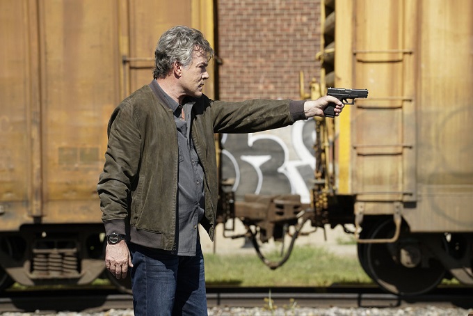 SHADES OF BLUE -- "Live Wire Act" Episode 109 -- Pictured: Ray Liotta as Bill Wozniak -- (Photo by: Peter Kramer/NBC)