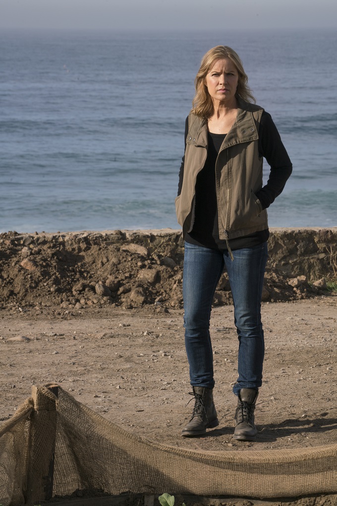 Kim Dickens as Madison Clark; single - Fear The Walking Dead _ Season 2, Episode 02 - Photo Credit: Richard Foreman, Jr/AMC