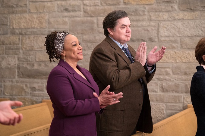 CHICAGO MED -- "Us" Episode 113 -- Pictured: (l-r) S. Epatha Merkerson as Sharon Goodwin, Oliver Platt as Daniel Charles -- (Photo by: Elizabeth Sisson/NBC)