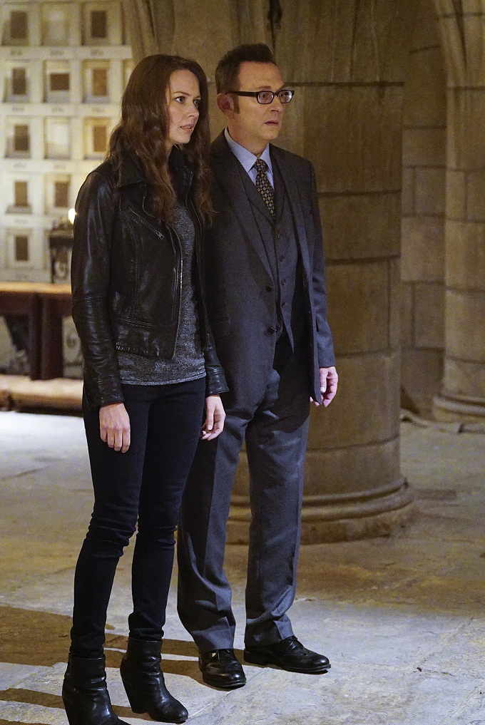 “6,741” – Shaw escapes her captors, but the team is unsure of her mental state when she begins to act paranoid and reckless, on PERSON OF INTEREST, Monday, May 16 (10:00 – 11:00 PM ET/PT) on the CBS Television Network. Pictured L-R: Amy Acker as Root and Michael Emerson as Harold Finch Photo: John Paul Filo/CBS ©2015 CBS Broadcasting Inc. All Rights Reserved.