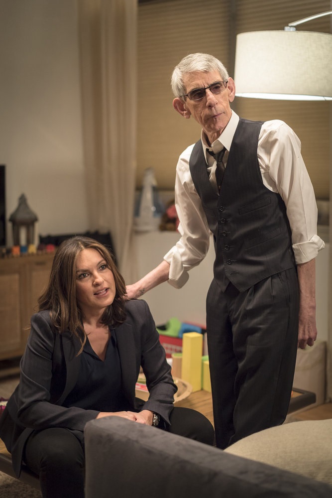 LAW & ORDER: SPECIAL VICTIMS UNIT -- "Fashionable Crimes" Episode 1720 -- Pictured: (l-r) Mariska Hargitay as Olivia Benson, Richard Belzer as John Munch -- (Photo by: Michael Parmelee/NBC)
