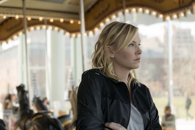 LAW & ORDER: SPECIAL VICTIMS UNIT -- "Fashionable Crimes" Episode 1720 -- Pictured: Kelli Giddish as Amanda Rollins -- (Photo by: Michael Parmelee/NBC)