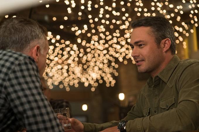 CHICAGO FIRE -- "Kind of a Crazy Idea" Episode 421 -- Pictured: Taylor Kinney as Kelly Severide -- (Photo by: Elizabeth Morris/NBC)