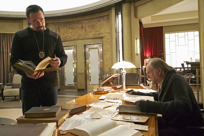 THE STRAIN -- "New York Strong" -- Episode 301(Airs Sunday, August 28, 10:00 pm e/p) Pictured: (l-r) Kevin Durand as Vasiliy Fet, David Bradley as Abraham Setrakian. CR: Michael Gibson/FX