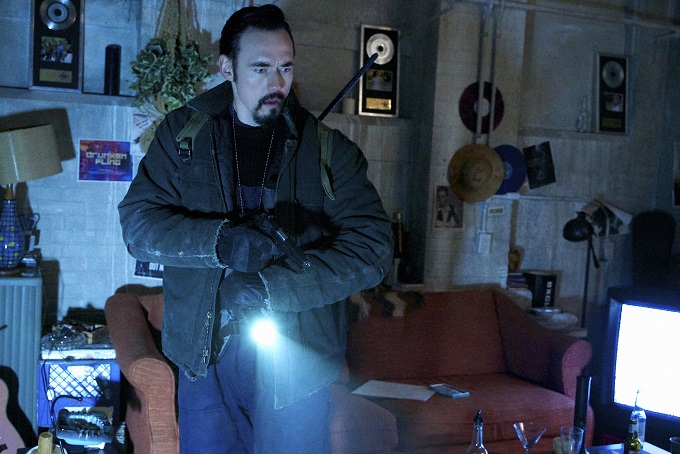 THE STRAIN -- "Madness" -- Episode 305 -- (Airs Sunday, September 25 10:00 pm e/p) Pictured: Kevin Durand as Vasily Fet. CR: Michael Gibson/FX