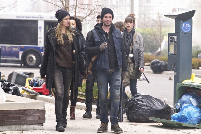 THE STRAIN -- "Bad White" -- Episode 302 -- (Airs Sunday, September 4, 10:00 pm e/p) Pictured: (l-r) Ruta Gedmintas as Dutch Velders, Christopher Jacot as Braden. CR: Michael Gibson/FX