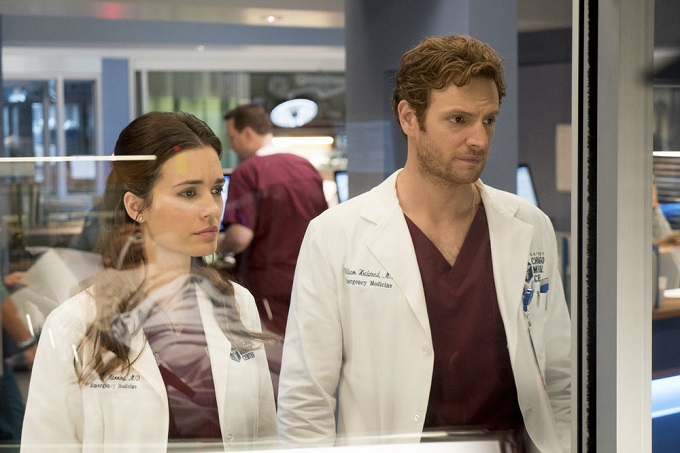 CHICAGO MED -- "Brother's Keeper" Episode 204 -- Pictured: (l-r) Torrey DeVitto as Natalie Manning, Nick Gehlfuss as Will Halstead -- (Photo by: Elizabeth Sisson/NBC)