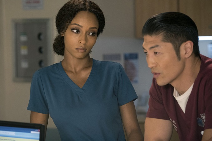 CHICAGO MED -- "Brother's Keeper" Episode 204 -- Pictured: (l-r) Yaya DaCosta as April Sexton, Brian Tee as Ethan Choi -- (Photo by: Elizabeth Sisson/NBC)