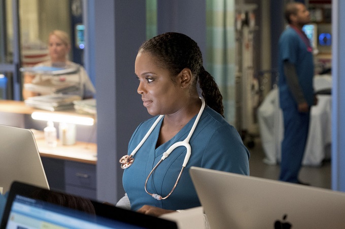 CHICAGO MED -- "Brother's Keeper" Episode 204 -- Pictured: Marlyne Barrett as Maggie Lockwood -- (Photo by: Elizabeth Sisson/NBC)