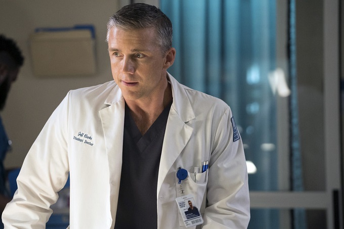 CHICAGO MED -- "Extreme Measures" Episode 205 -- Pictured: Jeff Hephner as Jeff Clarke -- (Photo by: Elizabeth Sisson/NBC)