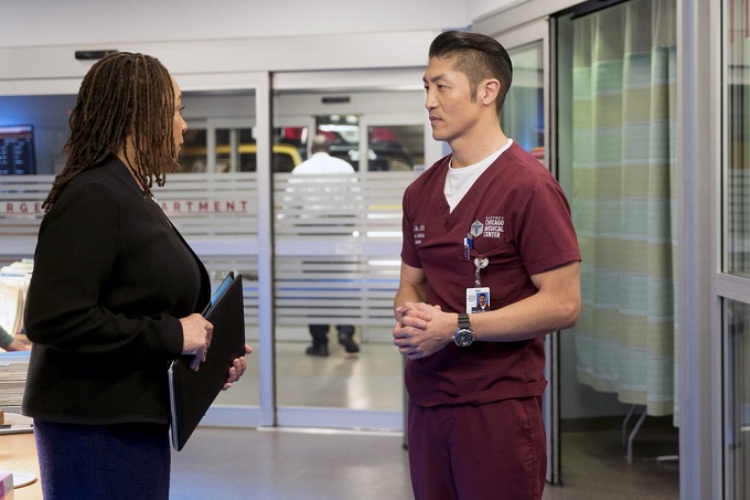 CHICAGO MED -- "Free Will" Episode 208 -- Pictured: (l-r) S. Epatha Merkerson as Sharon Goodwin, Brian Tee as Ethan Choi -- (Photo by: Elizabeth Sisson/NBC)