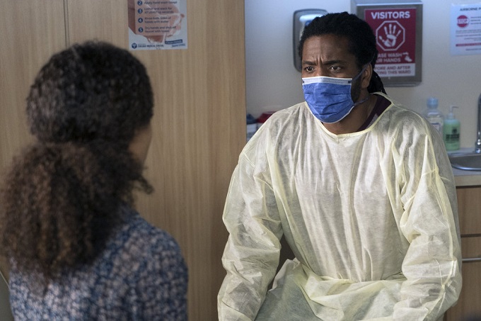 CHICAGO MED -- "Free Will" Episode 208 -- Pictured: Deron J. Powell as Tate Jenkins -- (Photo by: Elizabeth Sisson/NBC)