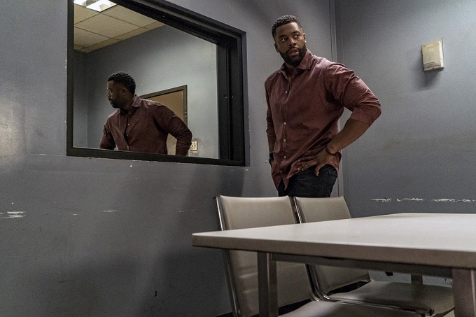 CHICAGO P.D. -- "300,000 Likes" Episode 407 -- Pictured: LaRoyce Hawkins as Kevin Atwater -- (Photo by: Matt Dinerstein/NBC)
