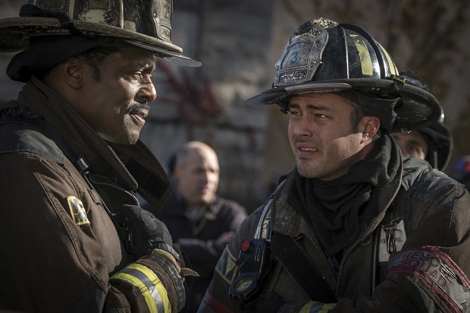 CHICAGO FIRE -- "Who Lives and Who Dies" Episode 511 -- Pictured: (l-r) Eamonn Walker as Wallace Boden, Taylor Kinney as Kelly Severide -- (Photo by: Elizabeth Morris/NBC)