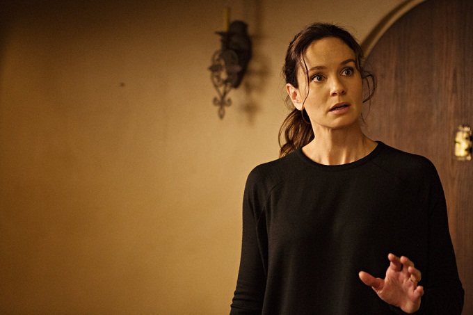 COLONY -- "Sublimation" Episode 203 -- Pictured: Sarah Wayne Callies as Katie Bowman -- (Photo by: Isabella Vosmikova/USA Network)