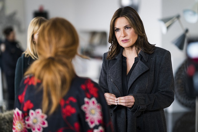 LAW & ORDER: SPECIAL VICTIMS UNIT -- "Chasing Theo" Episode 1813 -- Pictured: Mariska Hargitay as Lieutenant Olivia Benson -- (Photo by: Michael Parmelee/NBC)