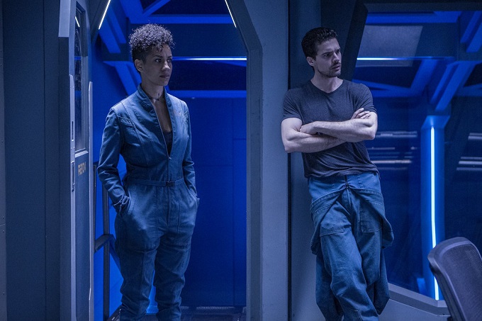 THE EXPANSE -- "Godspeed" Episode 204 -- Pictured: (l-r) Dominique Tipper as Naomi Nagata, Steven Strait as Earther James Holden -- (Photo by: Rafy/Syfy)